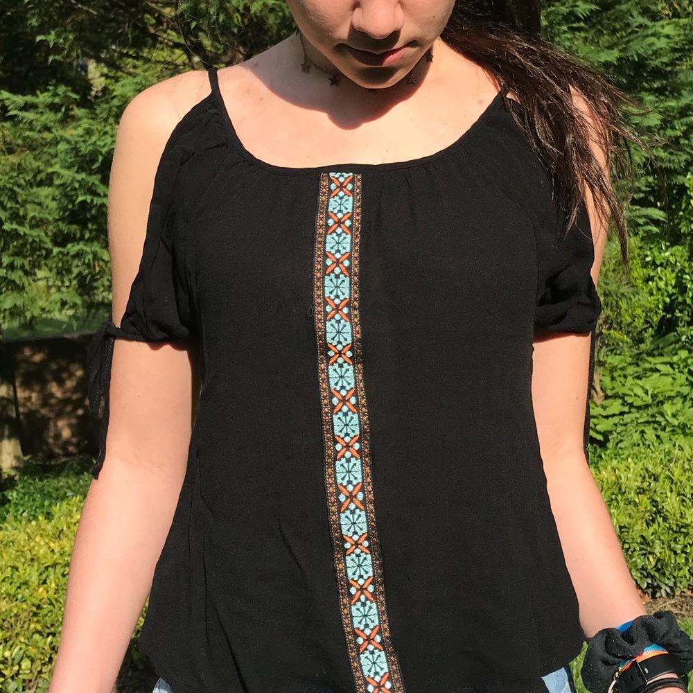 Wet Seal Blouse - Picture 5 of 5